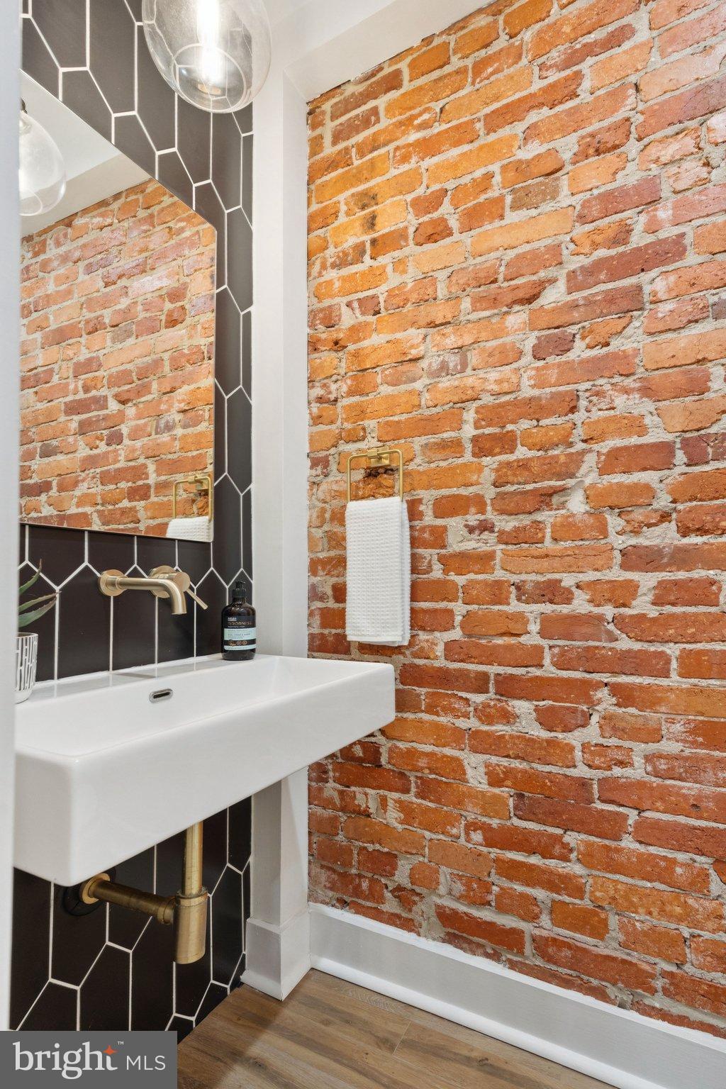 1828 NORTH CAPITOL STREET NW