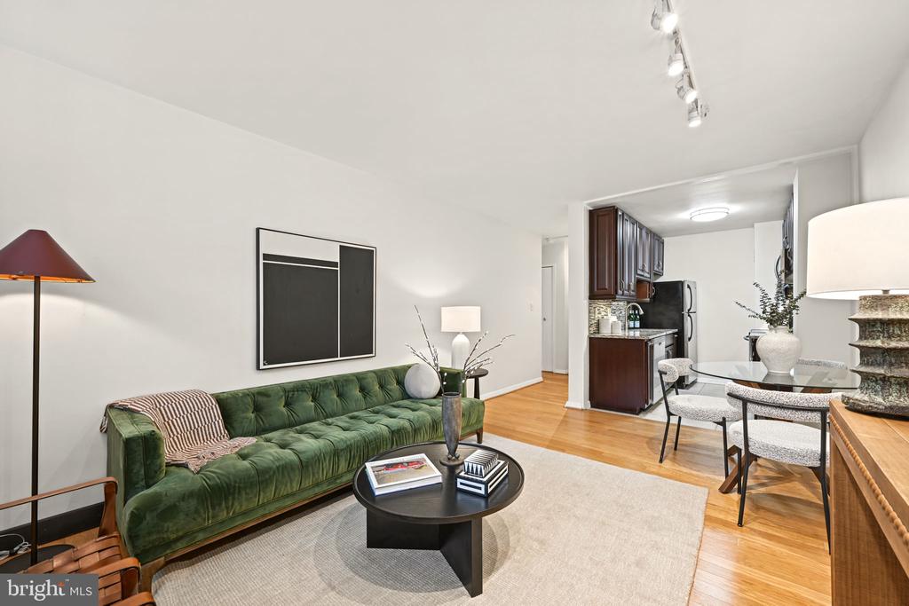 4600 CONNECTICUT AVENUE NW Unit: 222