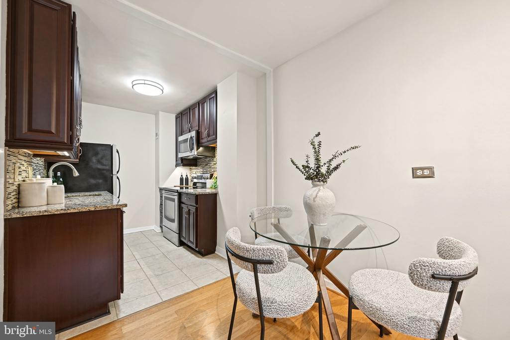 4600 CONNECTICUT AVENUE NW Unit: 222
