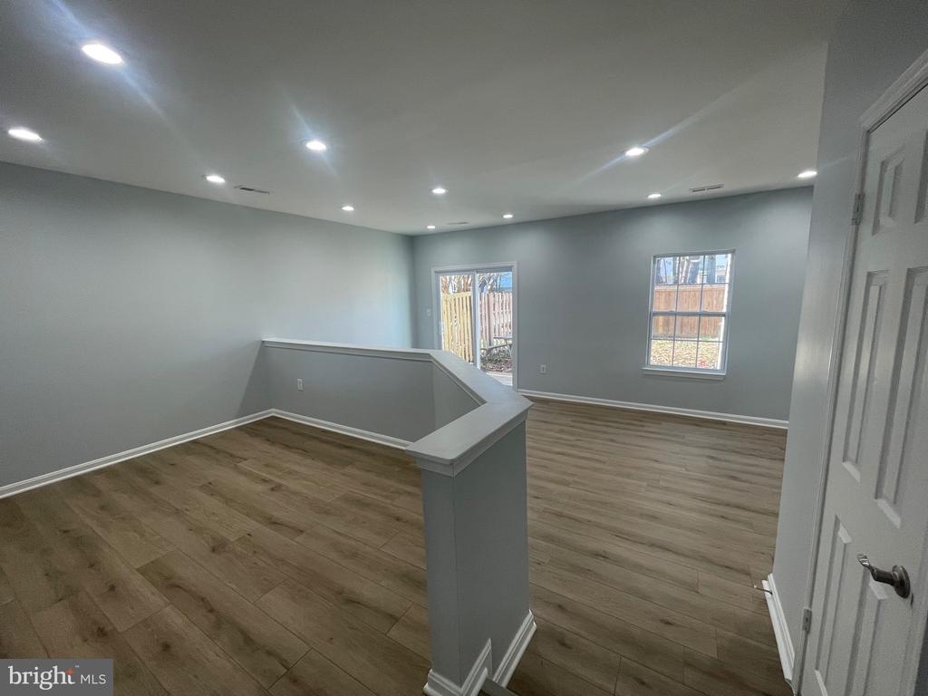 2418 E ROSECROFT VILLAGE CIRCLE