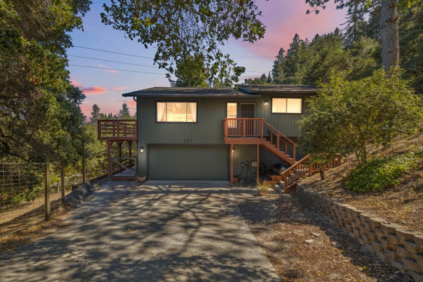 121 Blueberry Drive