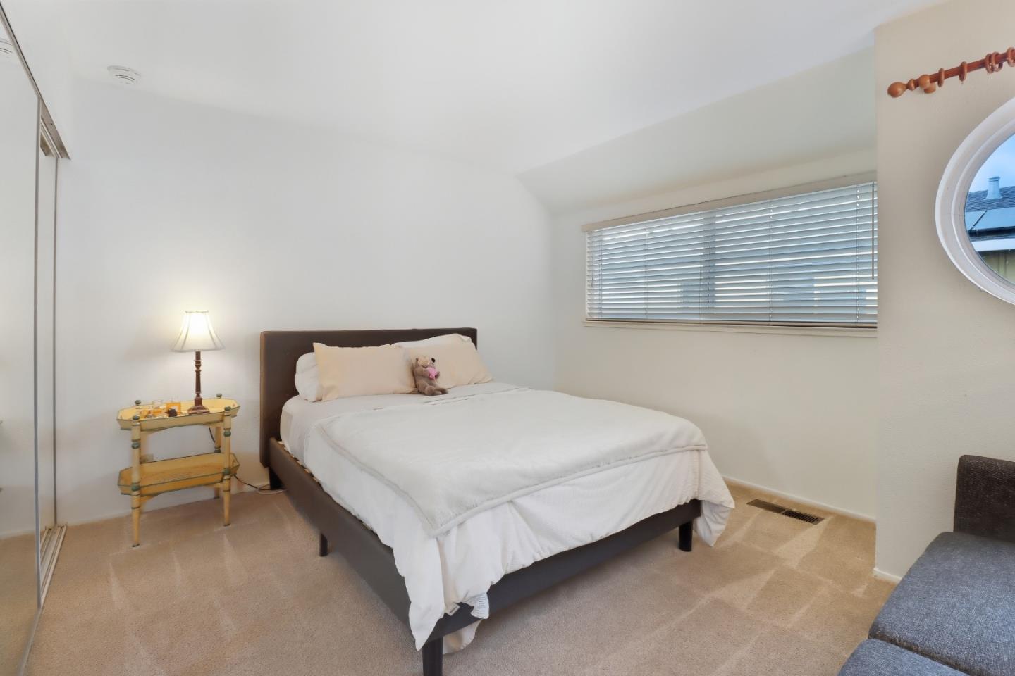 833 South San Thomas Aquino Road L