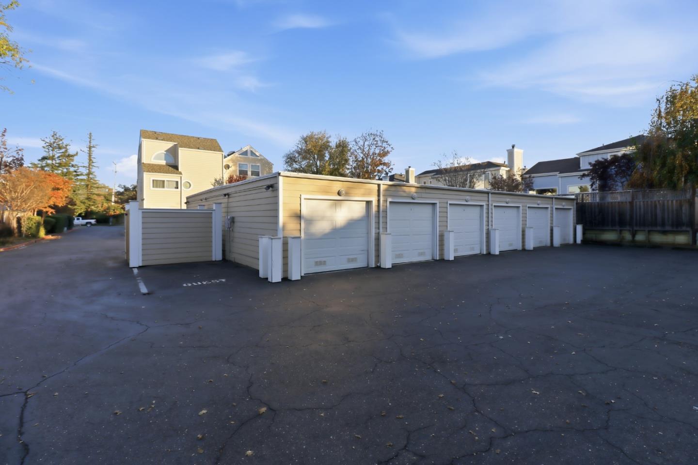 833 South San Thomas Aquino Road L