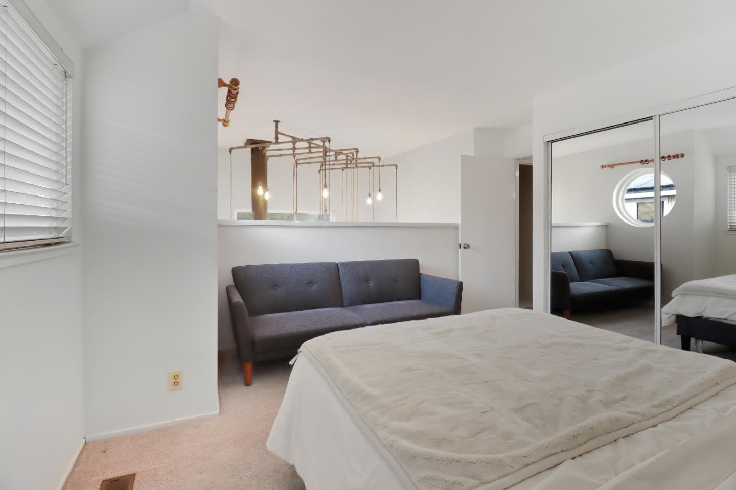 833 South San Thomas Aquino Road L