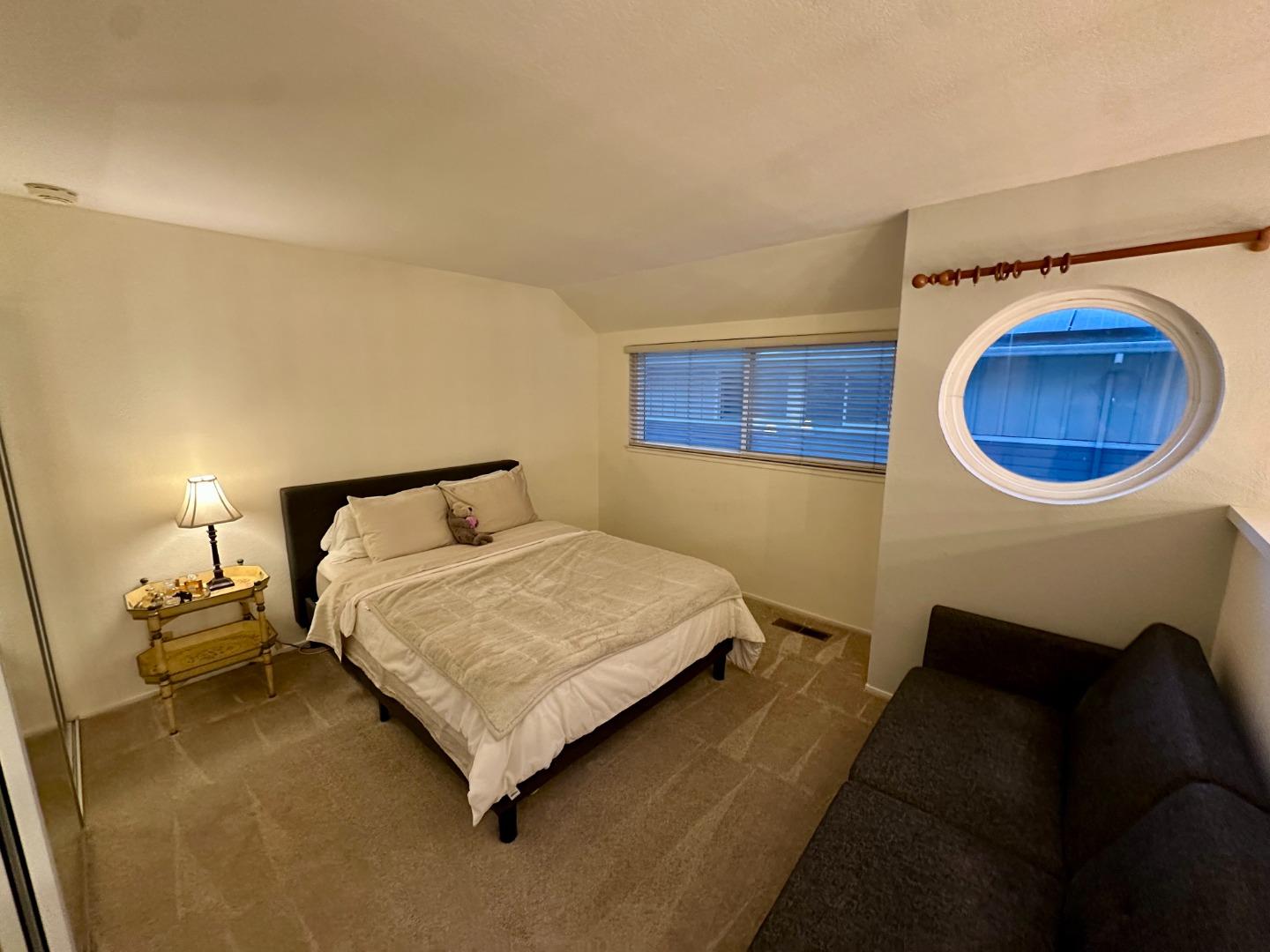 833 South San Thomas Aquino Road L