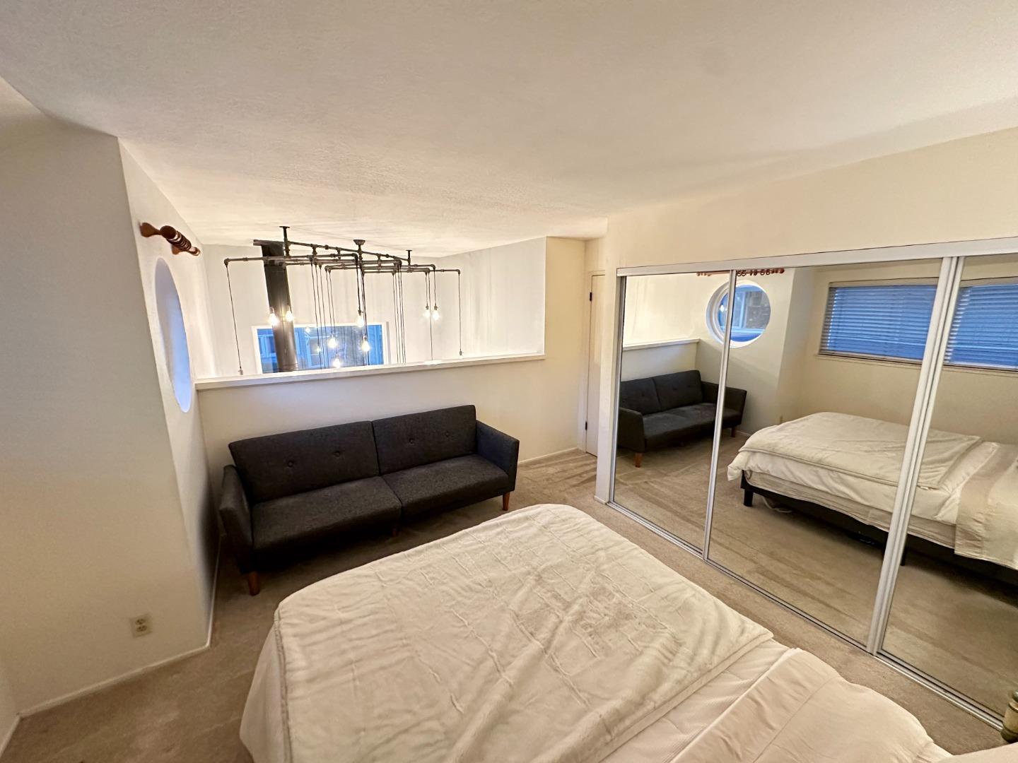 833 South San Thomas Aquino Road L