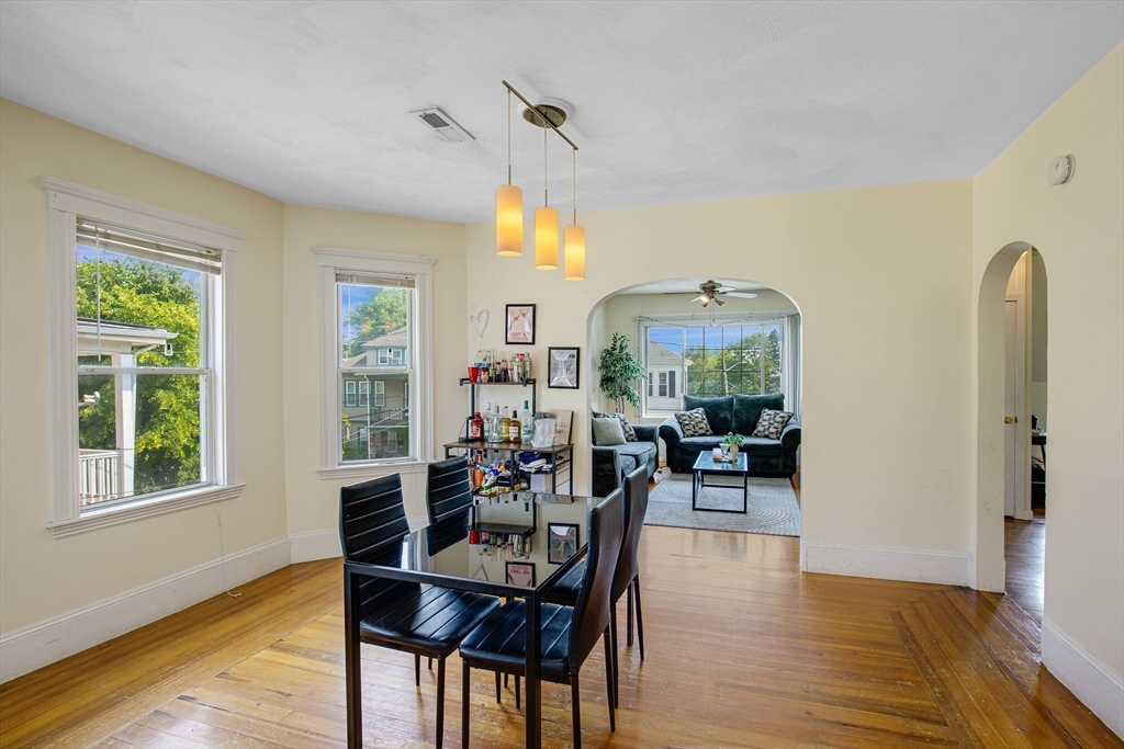 28-30 Early Ave