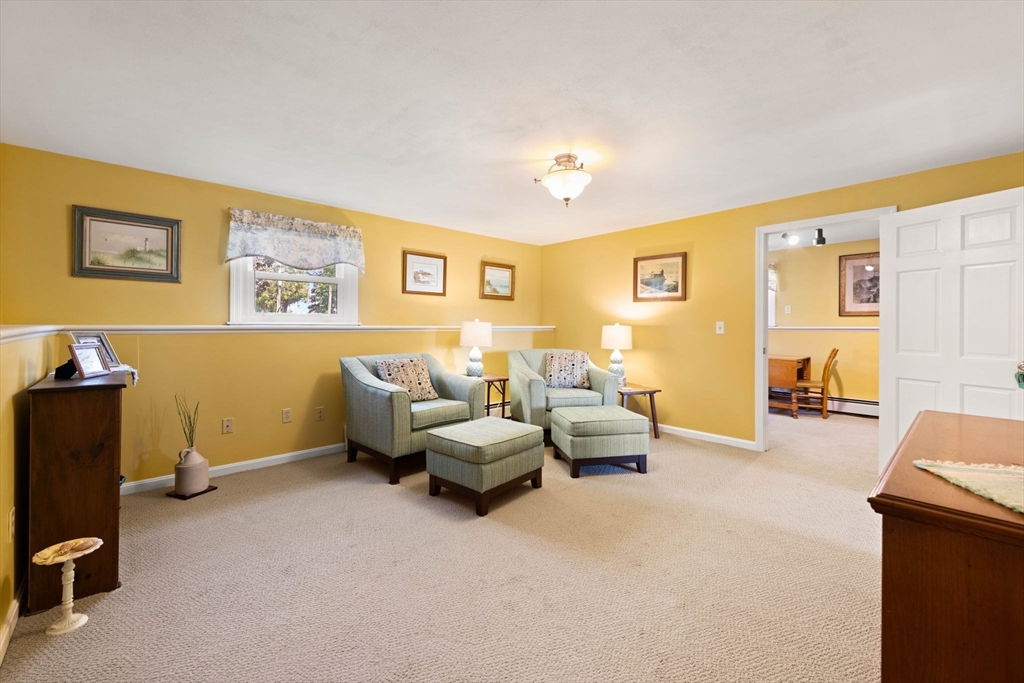 158 Whitehall Rd