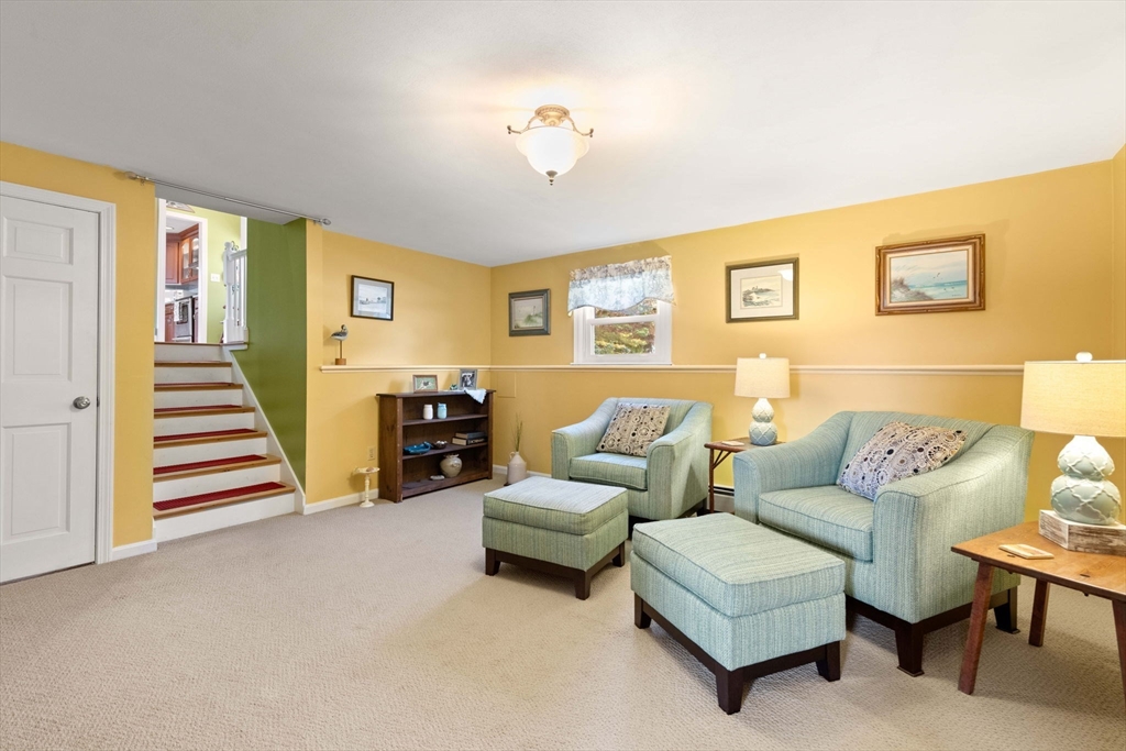 158 Whitehall Rd