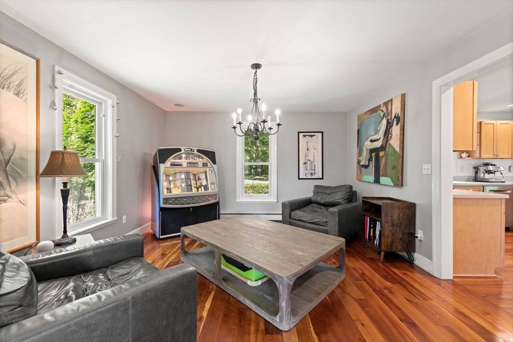 75-1/2 Pleasant Valley Rd