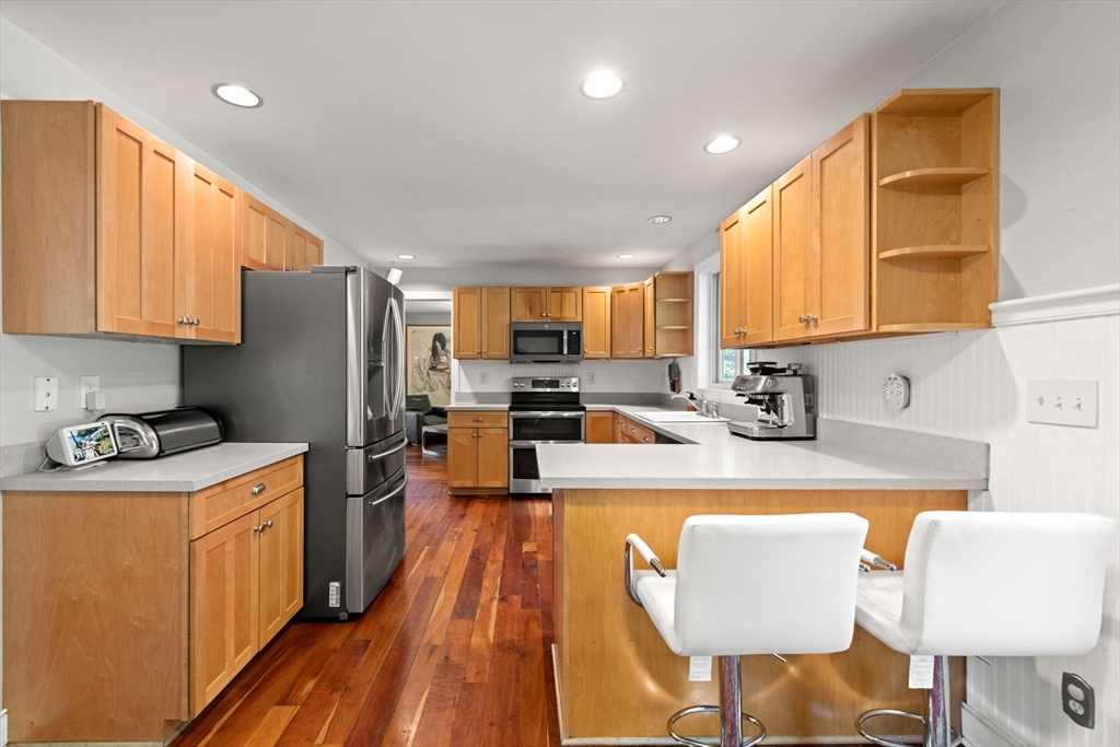 75-1/2 Pleasant Valley Rd