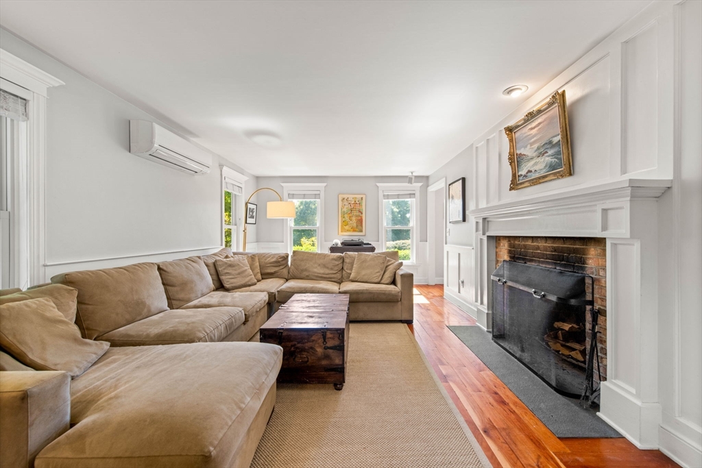 75-1/2 Pleasant Valley Rd