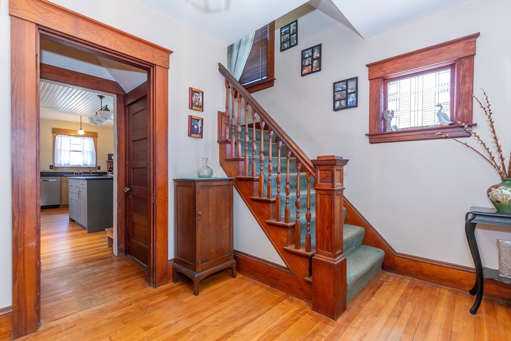 17 Carpenter St