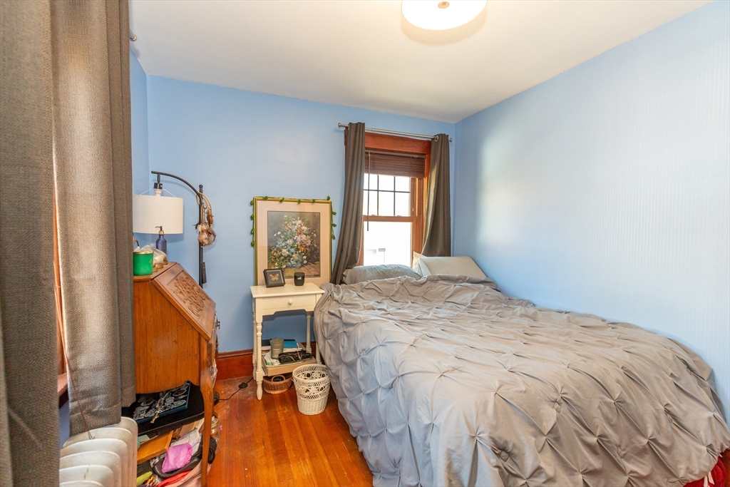 17 Carpenter St