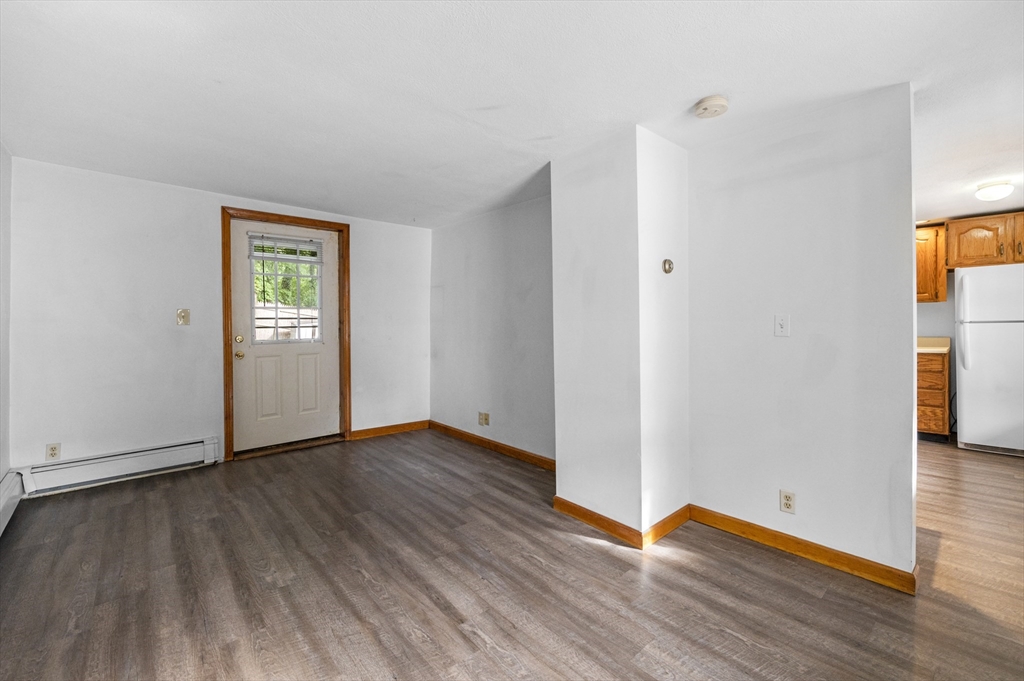 13-1/2 Prospect St