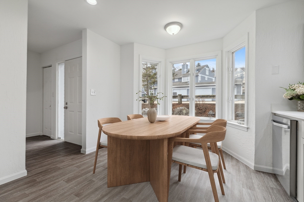 10 Landing Dr # 10