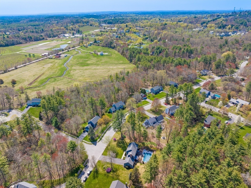 38 Paige Farm Rd