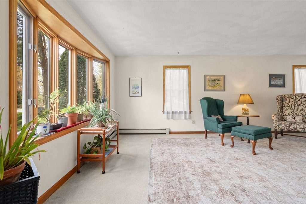 38 Paige Farm Rd