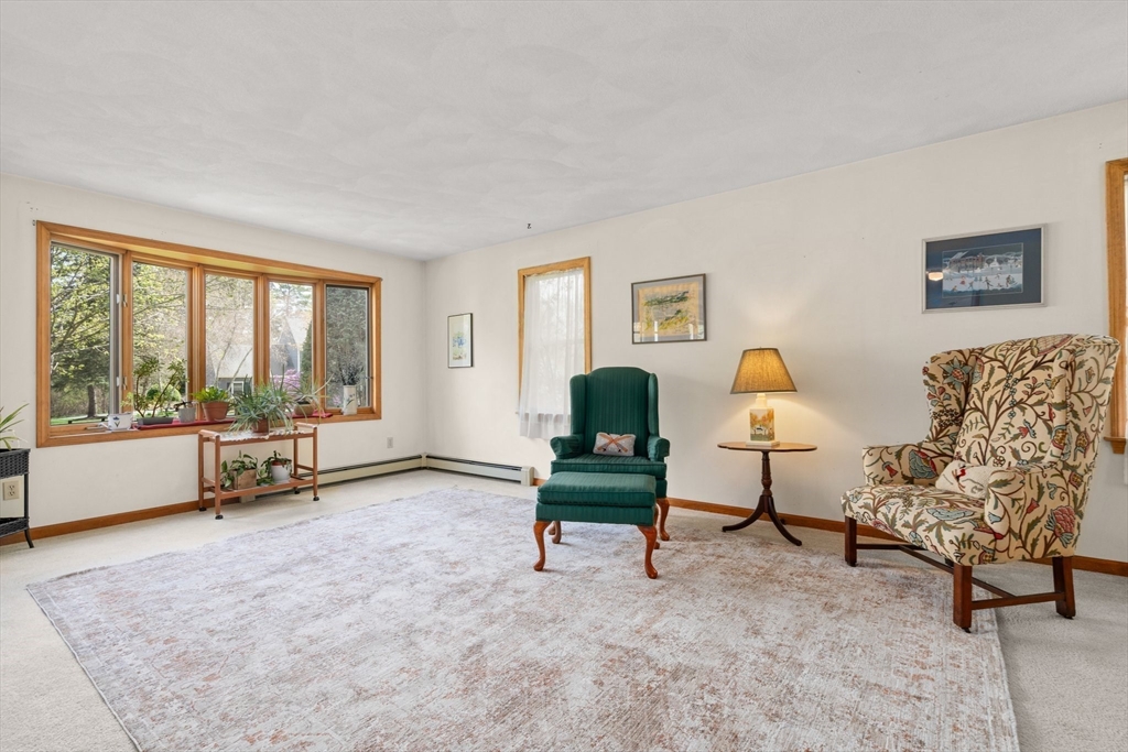 38 Paige Farm Rd