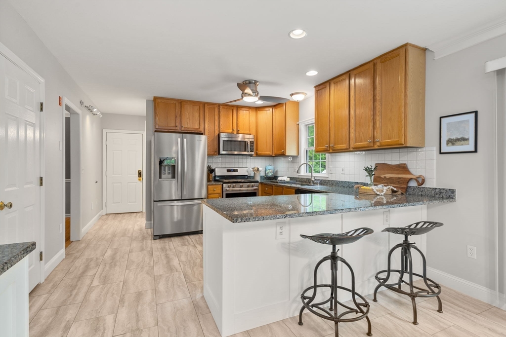 13 Spindle Tree Ln