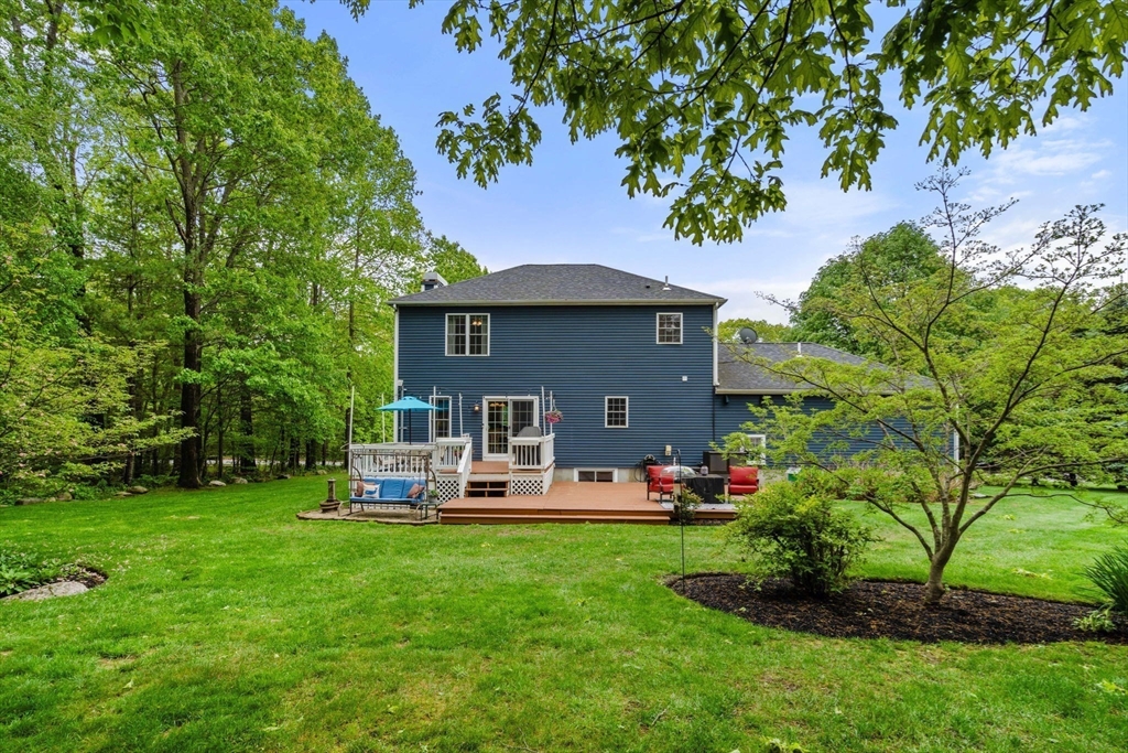 13 Spindle Tree Ln