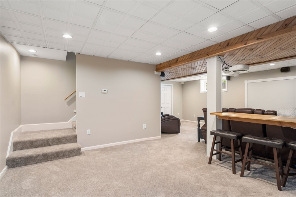 13 Spindle Tree Ln