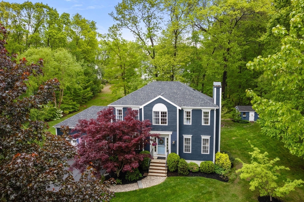 13 Spindle Tree Ln
