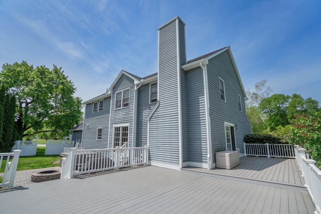 5 Maudsley View Ln