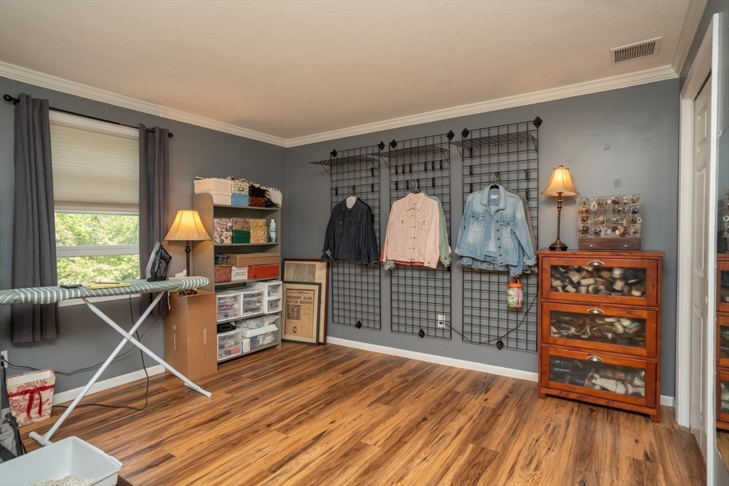 5 Maudsley View Ln