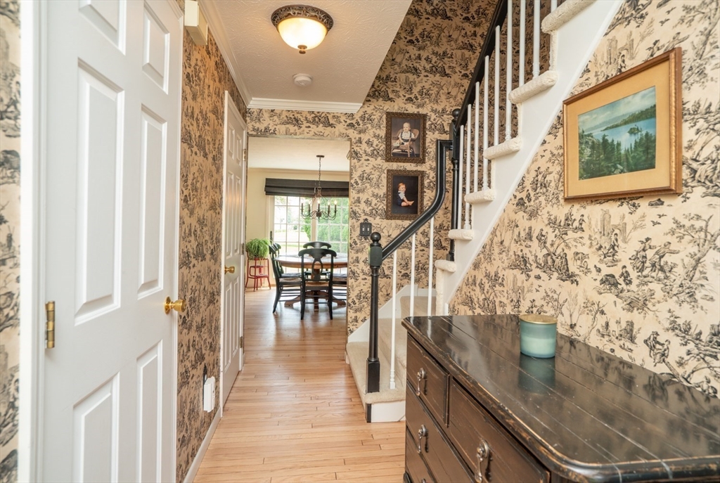 5 Maudsley View Ln