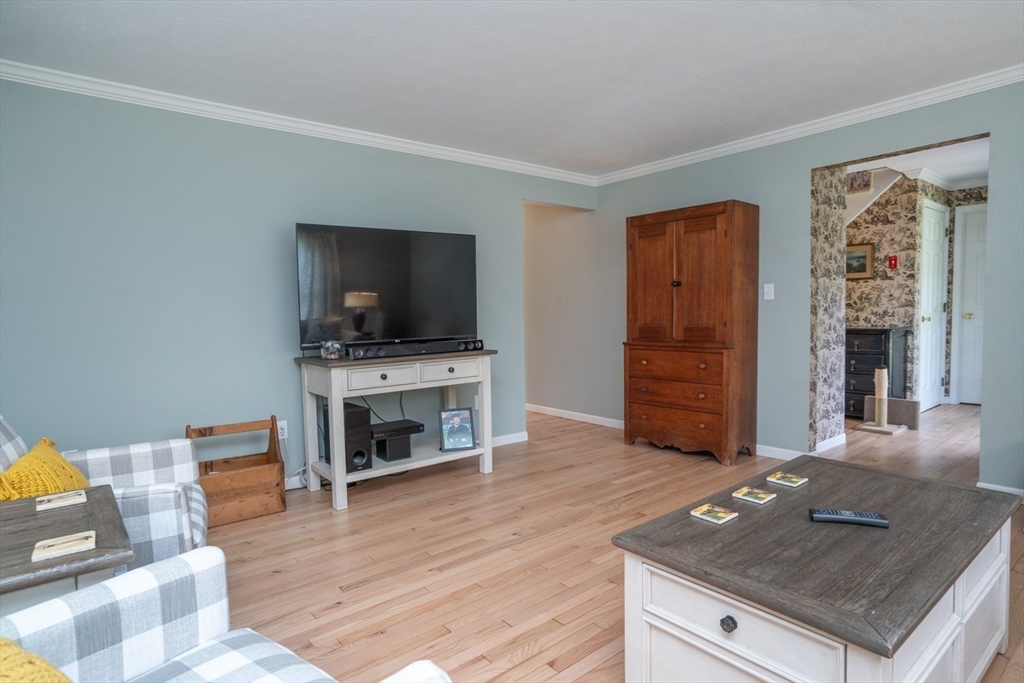 5 Maudsley View Ln