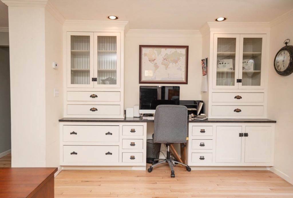 5 Maudsley View Ln