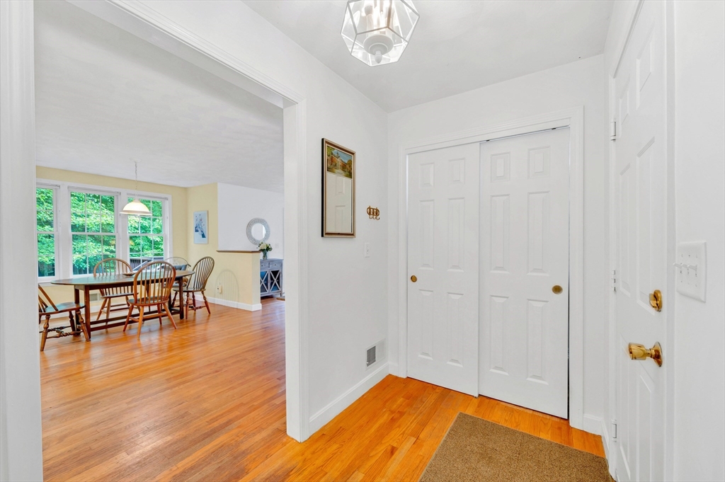 8 Frances Dr