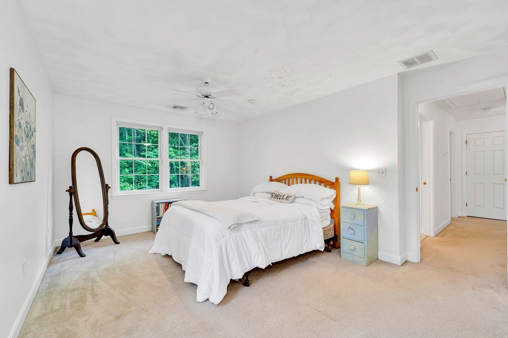 8 Frances Dr