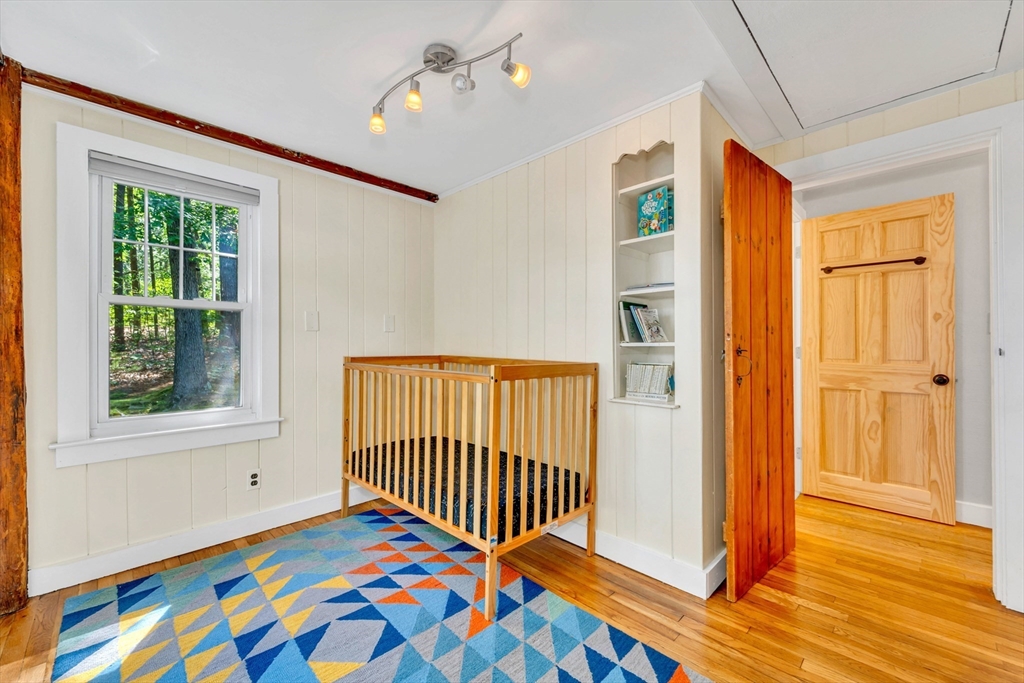 26 Beacon St