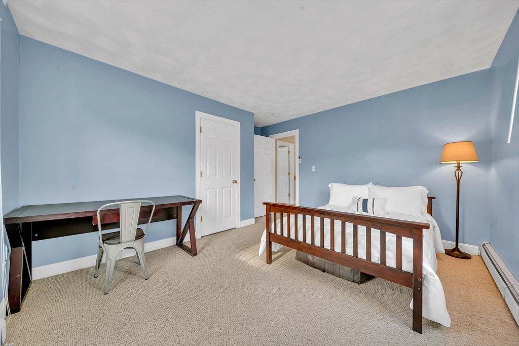 17 Lincoln Ct