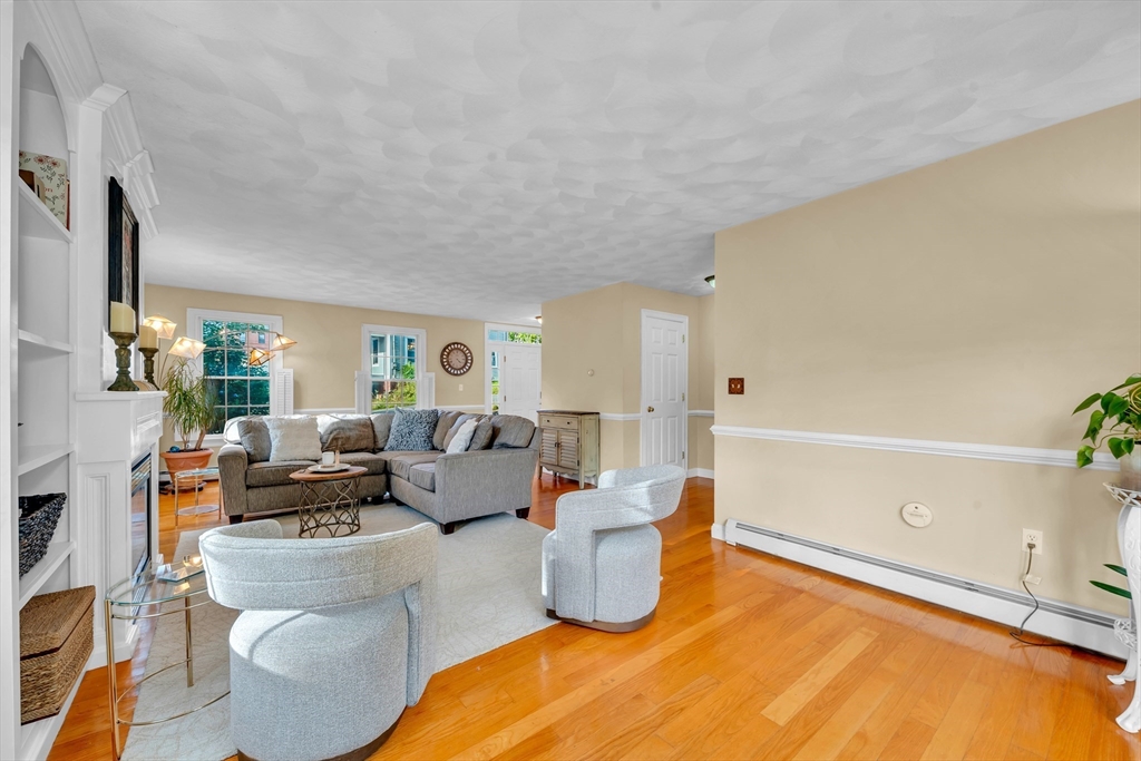 17 Lincoln Ct