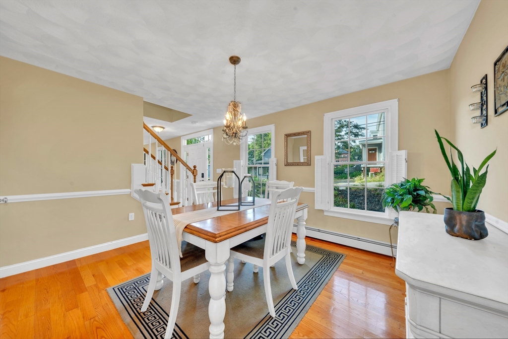 17 Lincoln Ct