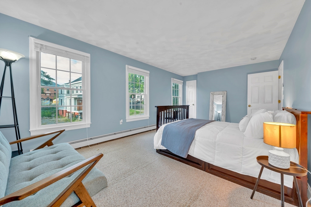 17 Lincoln Ct