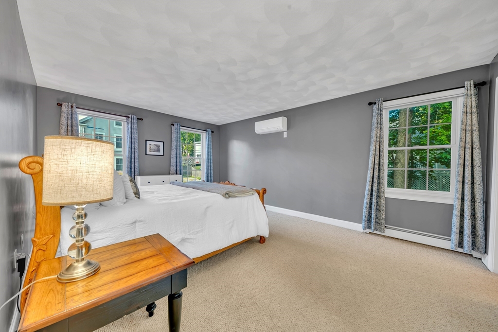 17 Lincoln Ct