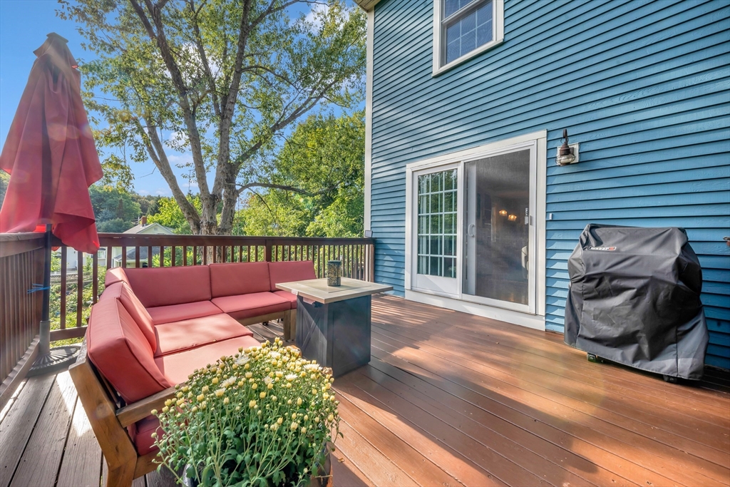 17 Lincoln Ct