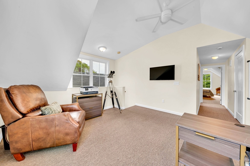 13 Lincoln Ct