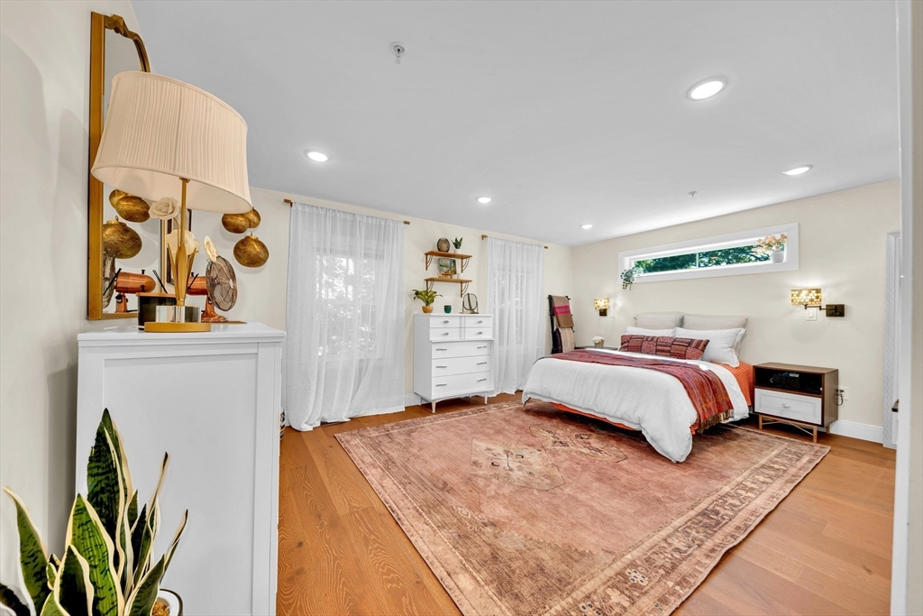 24 Aubin St # 2