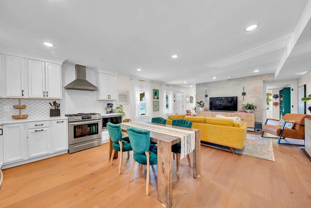 24 Aubin St # 2