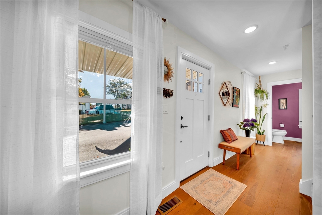 24 Aubin St # 2
