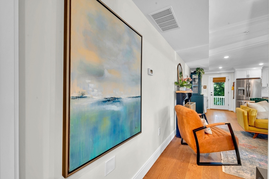 24 Aubin St # 2