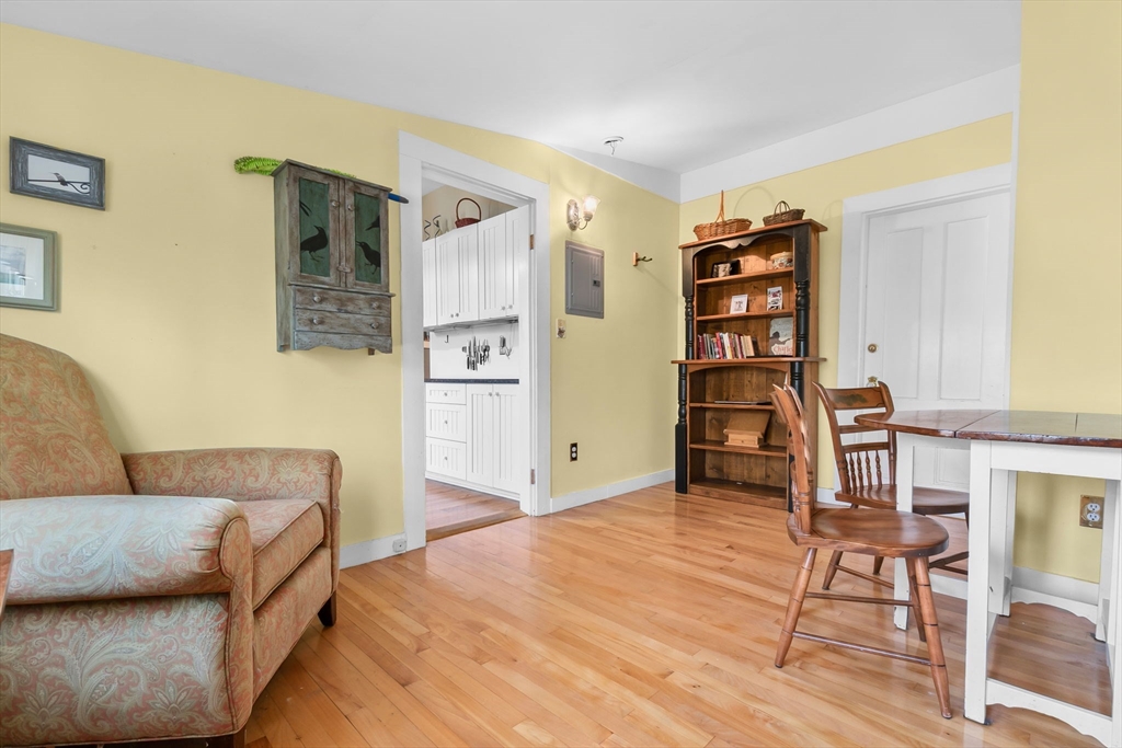1 Hillside Ave # 3