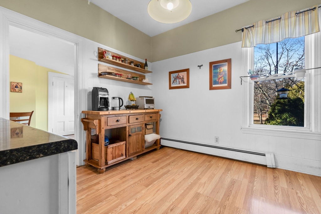 1 Hillside Ave # 3