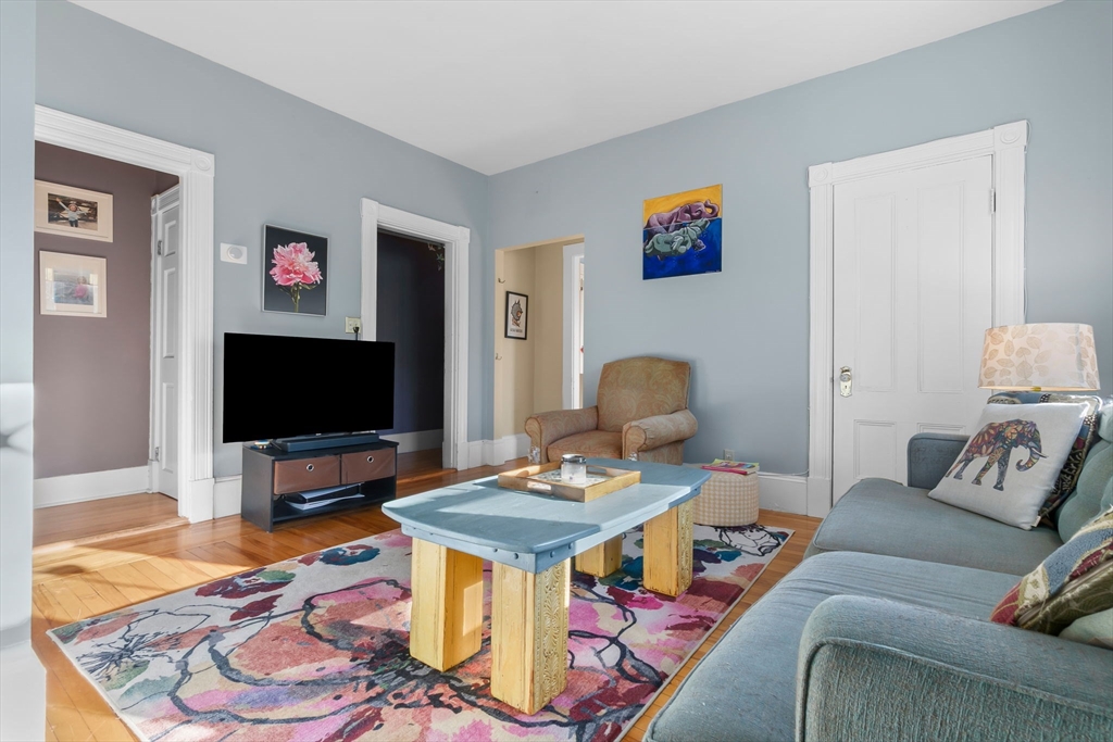 1 Hillside Ave # 3