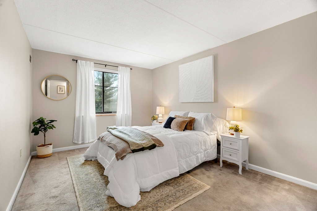 100 Ledgewood Dr # 117